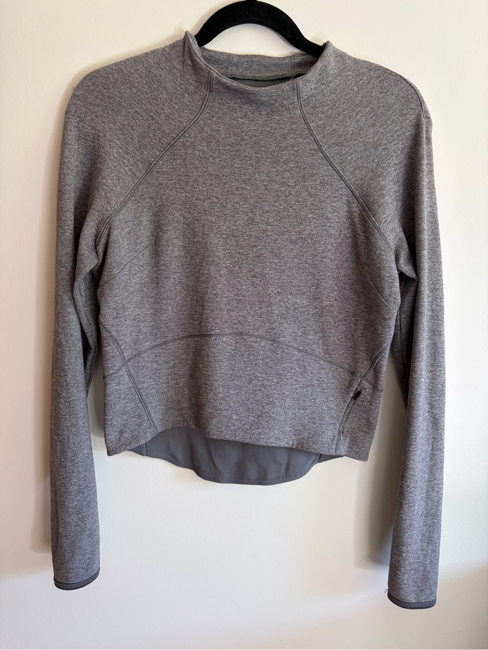 LULULEMON- size 6 Hill And Valley Mock Neck Heathered Slate